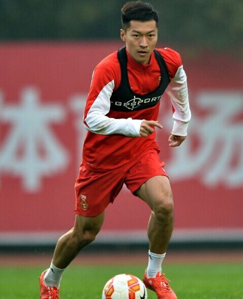 足球国家队排名中的海地，从微小国度到国际舞台的崛起